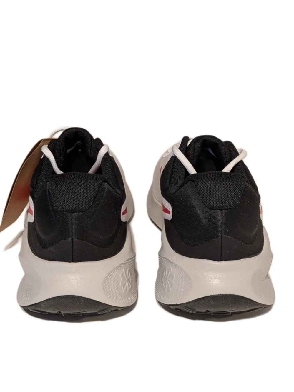Nike Revolution 7 Mens 11 Running ShoNike Men’s White Black Red Running Sneakers